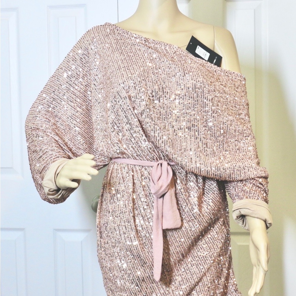 Fashion Nova Champagne Sequin Mini Dress, Off Shoulder, Long Sleeve, XL, Stretch